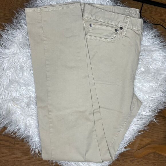 American Eagle Outfitters- Tan Khaki Pants - Picture 2 of 6